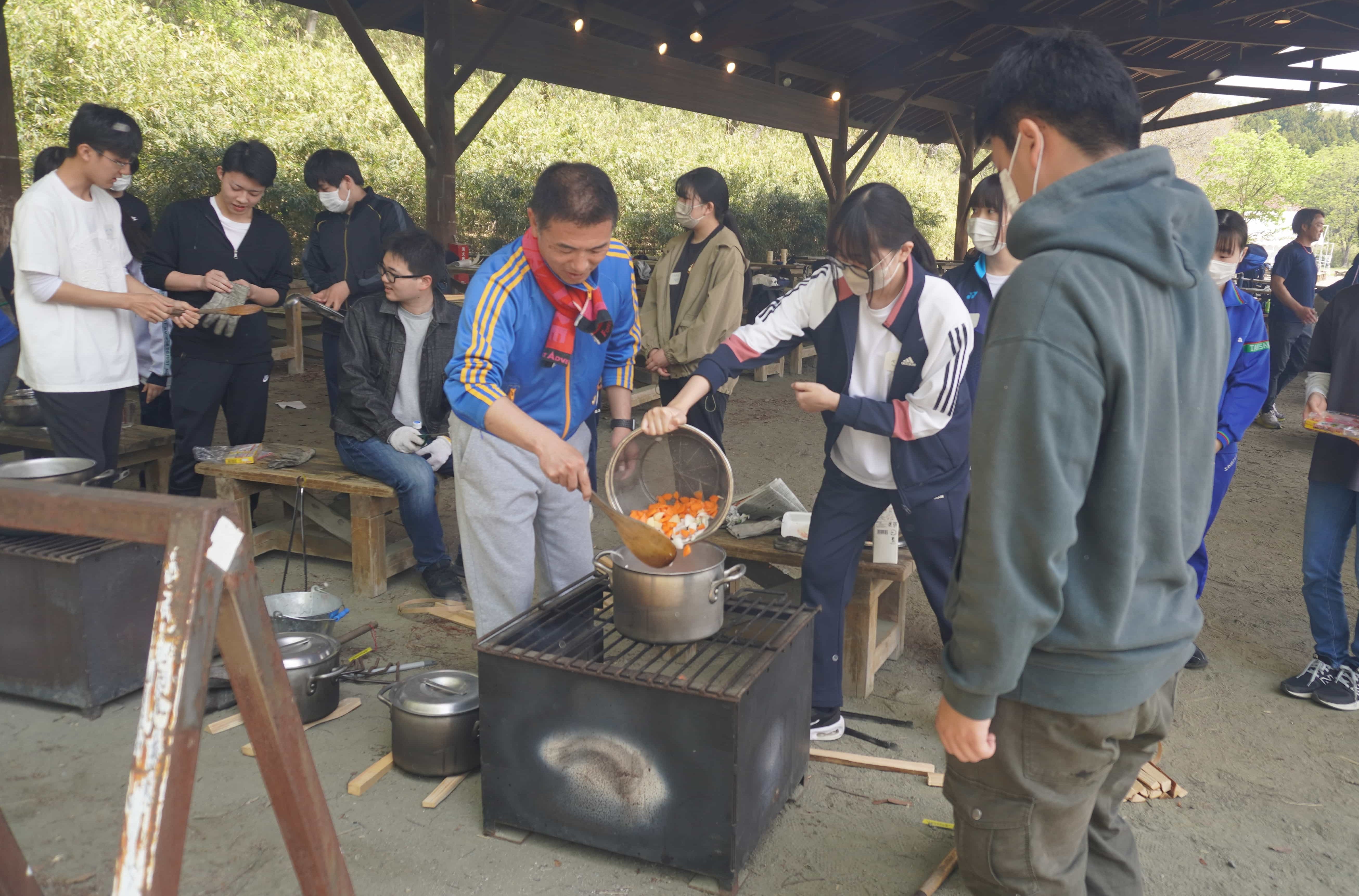 全校交流会